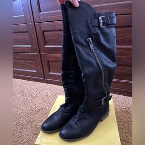 Black calf high Cathy Jean boots
